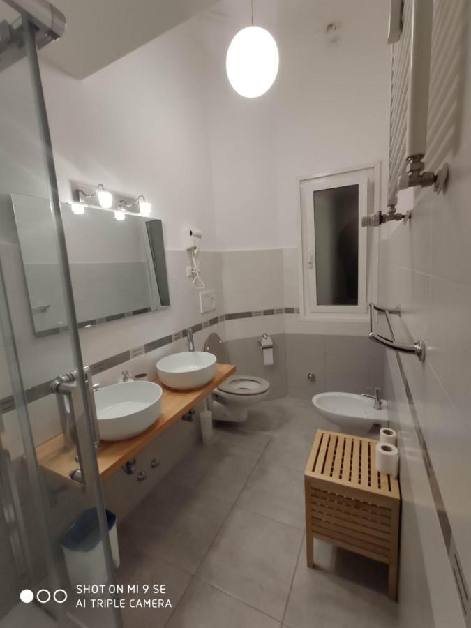 Double B Ferruccio I Bed & Breakfast Рим Екстериор снимка