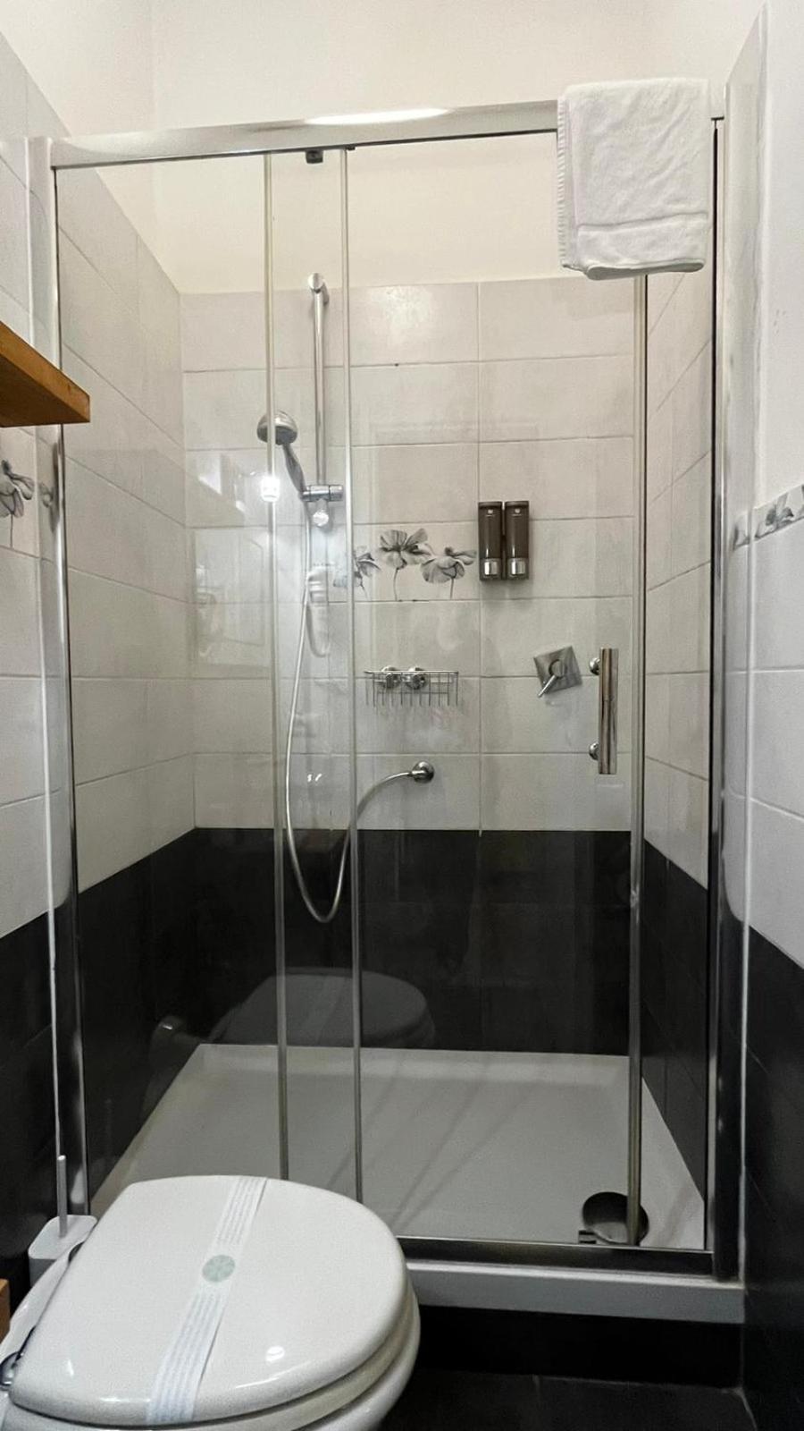 Double B Ferruccio I Bed & Breakfast Рим Екстериор снимка
